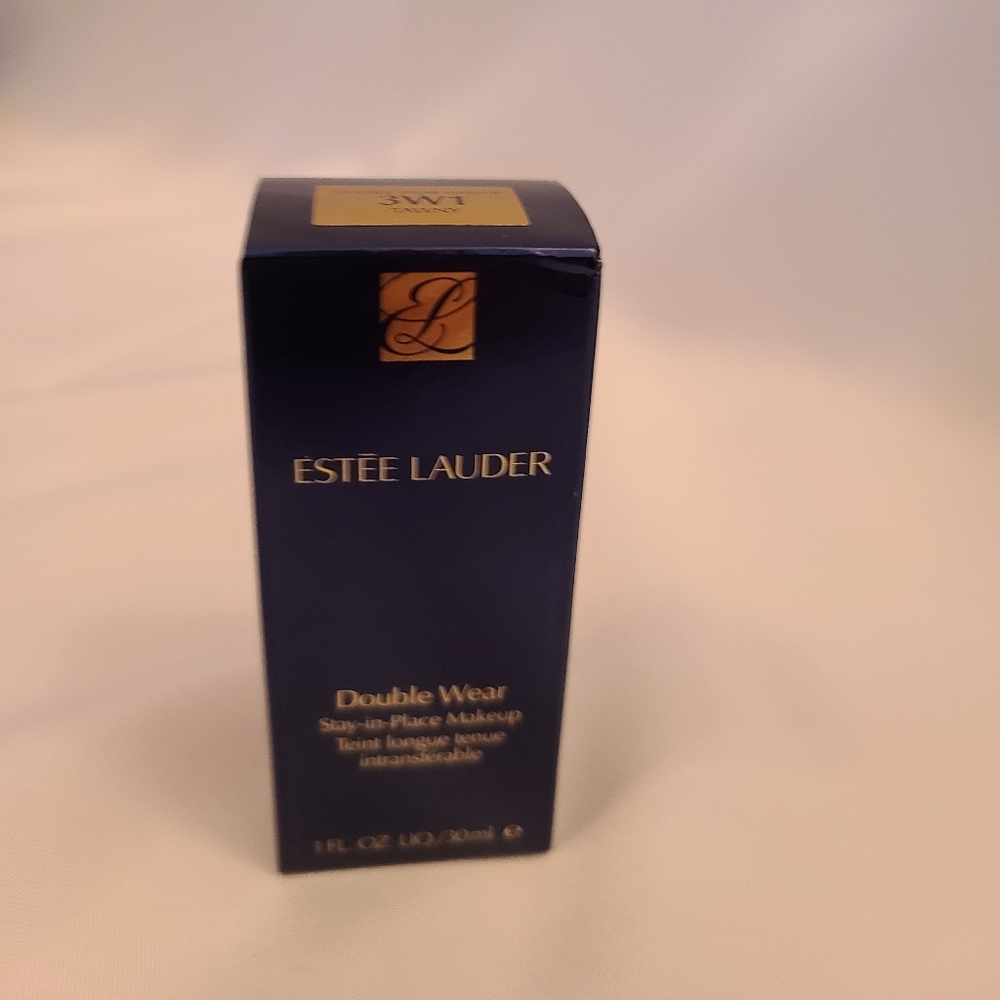 Estee Lauder Tawny 3W1 double wear foundation